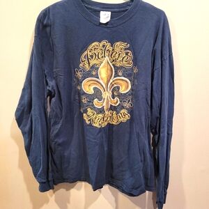 🔥$5 if bundled🔥 XL Saints shirt